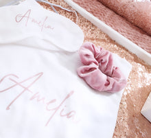 Load image into Gallery viewer, Blush